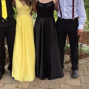 Sherri Hill, Black Prom dress, size 8